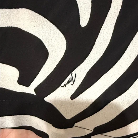 Trina Turk x INC XL 14/16 Zebra Print Dressy Top with Rainbow Cuffs NEW - Picture 5 of 11